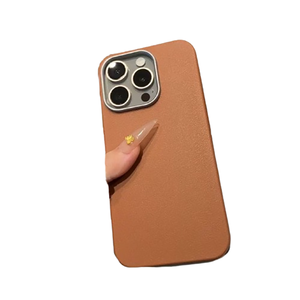 Coque de téléphone écologique en crochet motif léopard avec support arrière pour accessoires 6.1 - Product Image 2