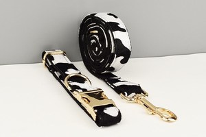 Collar personalizado de terciopelo con patrón de vaca blanco y negro personalizado, pajarita a juego, correa, arnés romano y bolsa para caca de perro, Combo diferente - Product Image 6