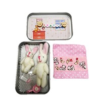 Nuevo conejo de peluche transfronterizo con bolsillo, caja de hierro, regalo de Pascua, juguete de peluche para niños, regalo para fiestas, venta al por mayor, regalo de mano, juguete de peluche de conejo