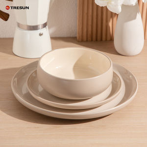 Service de vaisselle en porcelaine nordique moderne pour hôtel et restaurant, 16, 18 ou 24 pièces, comprenant assiettes, bols et ustensiles de cuisson en céramique. - Product Image 2