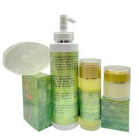 Coffret de Soins pour une Peau Éclatante Marque Privée Anti-Acné Élimine les Boutons Atténue les Imperfections Clarifie et Répare pour la Beauté Africaine