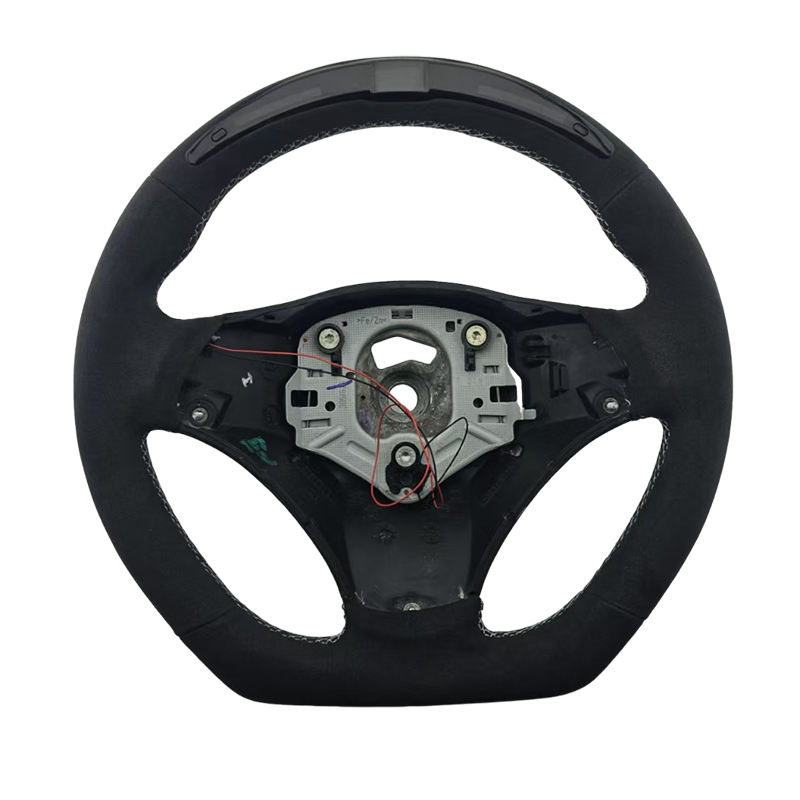 ปกติมีรูพาย+Alcantara+led+ตะเข็บสีขาว