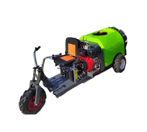 Pulvérisateur pour arbres fruitiers de jardin monté sur véhicule petit pulvérisateur diesel à roues pour pommiers, pêchers et poiriers