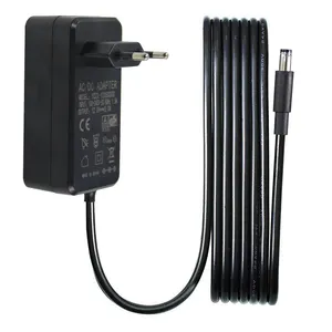 100-240V AC-DC 12 V 5A 60W alimentatore con DC 5.5x2.1mm 12 Volt 5 Amp convertitore di potenza AC/DC