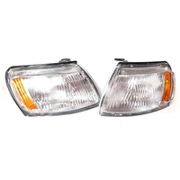 Accessoires automobiles Q Pièces d'éclairage Feu de virage automatique 8162020530 8161020530 81620-20530 81610-20530 pour Toyota Corona ST190 1992