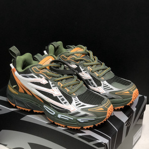 <span class=keywords><strong>Baskets</strong></span> Off-White style Dad Shoes pour couples, tendance et de haute qualité, couleur unie, intérieur. - Product Image 1