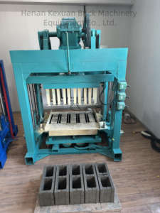 Hochwertige 4-40 Ziegelherstellungsmaschine Geeignet für Mittelständische Unternehmen Zement Nicht-Brennende Blockformmaschine - Product Image 6