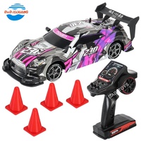 Voiture de drift RC 1/16, camion RC multifonctionnel de simulation, véhicule RC puissant en plastique avec lumière