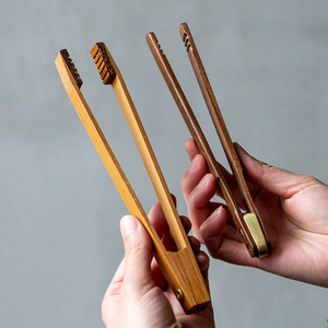 Vente <span class=keywords><strong>en</strong></span> gros Accessoires pour le thé Petite pince à pince <span class=keywords><strong>en</strong></span> bambou Pince à nourriture <span class=keywords><strong>en</strong></span> <span class=keywords><strong>bois</strong></span> Pince à bambou <span class=keywords><strong>Mini</strong></span> pince <span class=keywords><strong>en</strong></span> <span class=keywords><strong>bois</strong></span> - Product Image 5