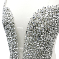 Robe de Mariée Formelle Chaude Or / Bleu / Rouge / Noir / Argent, Col en V, Corset Bustier Halter avec Strass et Appliques pour Robe