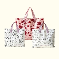 Sac en plastique portable pour vêtements, sac d'emballage personnalisé avec logo imprimé pour magasin de vêtements