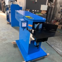 Polisseuse d'angle électrique avec moteur et engrenages, puissance 2,2 kW, système d'extraction des poussières pour le polissage des métaux en usine