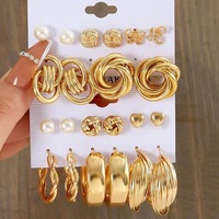 Boucles d'oreilles créoles tendance vintage en alliage de zinc, grandes, avec perles et pendentifs géométriques en métal, plaqué or 18 carats, pour femme, cadeau de fête, mode