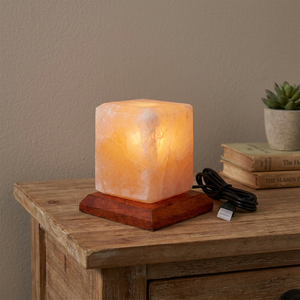 Lampe de Sel de l'Himalaya Miniature USB en Pierre Naturelle avec Base en Bois pour Décoration d'Intérieur, Sculptée à la Main, Qualité Pure, Lampe de Nuit en Sel de l'Himalaya – Offre Spéciale - Product Image 1