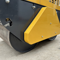 Rouleau compresseur routier manuel hydraulique à double tambour vibratoire de petite taille Luxin