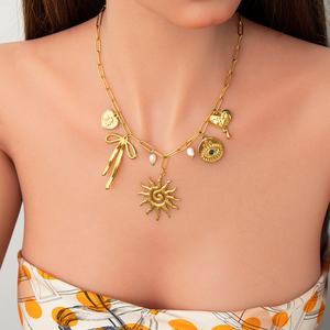 Collar de Acero Inoxidable Europeo Americano con Colgante de Girasol de Oro de 18K, Joyería de Diseño de Alta Gama, Cadena para Clavícula para Fiestas - Product Image 3