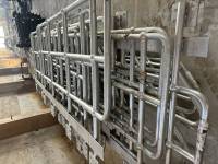 Système de main courante à rotule galvanisée pour extérieur, durable pour passerelle et plateforme, avec supports de poteaux utilisés, facile à installer, industriel