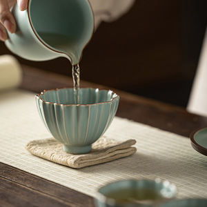 Taza de té de cerámica Ru Ware, taza maestra de porcelana con forma de loto para degustación de té, uso doméstico - Product Image 4