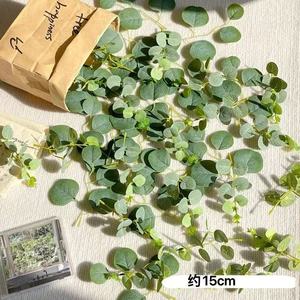 Feuille d'eucalyptus en mousse florale, fleur en soie de 16 cm pour la décoration de pinces à cheveux et l'artisanat - Product Image 4