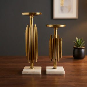 Support de bougie Timeless Glow avec base en marbre, design géométrique moderne pour la décoration de la maison - Product Image 2