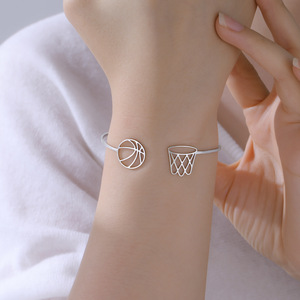 Bracelet de basket-ball et de basketball en acier inoxydable plaqué or, ajustable, bijou de sport tendance pour joueur de basket-ball, cadeau - Product Image 5