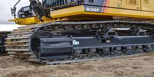 Excavadora de orugas 936F con optimización de IA para maestría hidráulica, chasis modular, durabilidad, eficiencia en múltiples terrenos, motor y bomba de alto rendimiento - Product Image 6