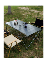 Table de camping pliable moderne en aluminium léger SOLOMAN pour 4 personnes, couleur argent, pour pique-niques et activités de plein air