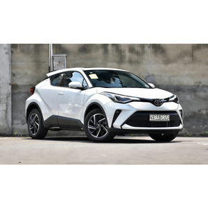 <span class=keywords><strong>Auto</strong></span> Usata a Benzina Toyota <span class=keywords><strong>C</strong></span>-<span class=keywords><strong>HR</strong></span> 2.0L CVT Edizione Lusso, 8 Airbag, Telecamera Posteriore, Tetto Apribile, CarPlay, Fari LED - Product Image 3