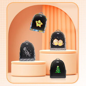 Venta caliente lindas chicas Led mochila T5 portátil luz de noche bolsa impermeable estudiante tendencia mujer motocicleta mochila al por mayor - Product Image 1