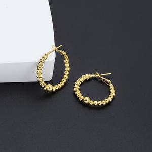 Boucles d'oreilles créoles tendance JXX pour femme, en laiton plaqué or 24 carats, petites, élégantes, idéales pour mariages, fêtes et cadeaux - Product Image 6