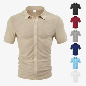 Camisa de hombre de manga corta con cuello tipo cárdigan, transpirable, holgada, con diseño jacquard de toalla, ideal para el verano, en oferta. - Product Image 1