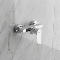 Robinet de douche mural thermostatique simple en laiton poli noir, design contemporain et luxueux, avec douchette à valve céramique