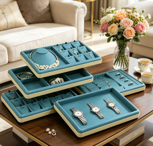 Plateaux de présentation de bijoux en velours bleu sarcelle avec bords beiges, organisateur multi-compartiments pour colliers, bagues, montres et bracelets - Product Image 6