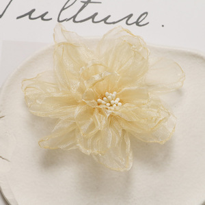 Flores Artesanais em Tecido de Organza e Chiffon com Miçangas para DIY, Adorno de Cabelo, Vestidos, Grampos de Cabelo, Sapatos e Decoração de Golas - Product Image 3