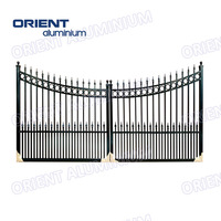 Nouveau Style Aluminium Usine Décoratif Balançoire En Aluminium Maison Porte Grill Conception Porte D'entrée