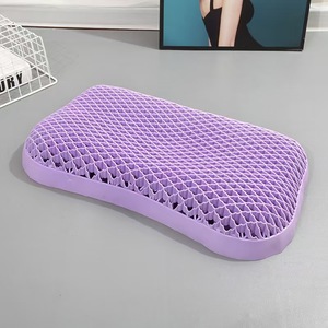 Oreiller en gel de latex TPE ergonomique avec mousse à mémoire de forme étanche sans pression pour une utilisation en <span class=keywords><strong>avion</strong></span> et en <span class=keywords><strong>hôtel</strong></span> offrant une protection cervicale - Product Image 3