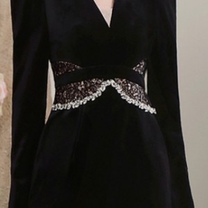 Premium Diamond Chain Lace Splice V-Neck Vestido negro Otoño/Invierno Celebrity Velvet Dress con estilo <span class=keywords><strong>Hepburn</strong></span> - Product Image 3