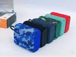 Haut-parleur portable étanche en tissu Mini <span class=keywords><strong>GO3</strong></span>, <span class=keywords><strong>Bluetooth</strong></span> 5.0, basses puissantes, camouflage, avec cordon, carte TF, prix de gros, directement de l'usine - Product Image 5