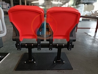 Chaise d'extérieur à rabat pour stade Gradins télescopiques en métal Tribune mobile Siège pour stade de basket-ball