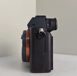 กล้องมิเรอร์เลสฟูลเฟรม A7R2 รุ่นขายดีที่สุด กล้องวิดีโอ 4K พร้อมการ์ด SD เซ็นเซอร์ Exmor R CMOS กล้องมือสอง - Product Image 4