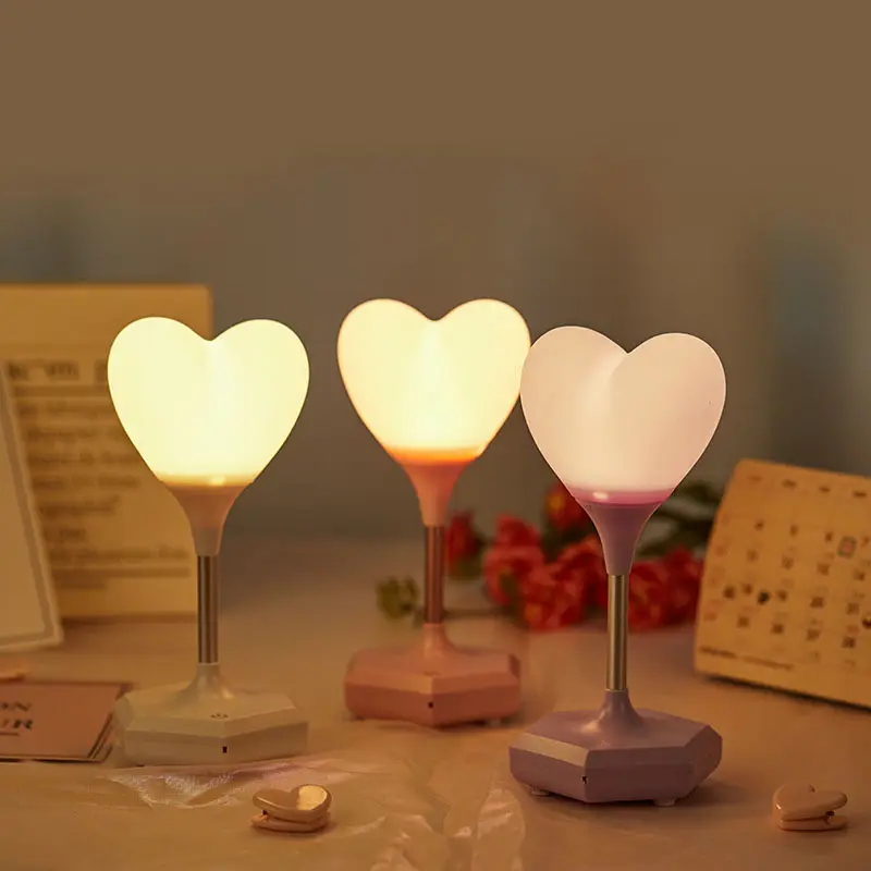 YIZHI Cute High-foot Love Heart Silicone Night Light Bedroom Usb Charging Led Patting Table Night Desk Lamp