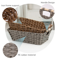 Vente directe d'usine, organiseur de maquillage moderne et écologique multifonctionnel, panier en rotin tissé avec poignées en bois pour la chambre à coucher