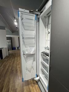 Réfrigérateur Colonne Encastrable BF-18BINFIA 245L Blanc 45, Congélateur Intégré - Product Image 2