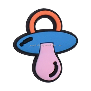 Vente en gros de breloques pour chaussures bébé garçon fille cadeaux promotionnels décoration de chaussures tétine biberon poussette lits bébé sabot breloques pour chaussures - Product Image 6