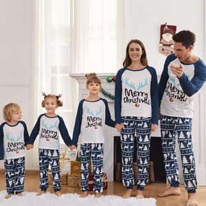 Pyjama de Noël personnalisé bleu marine pour la famille, imprimé cerf, en coton, pyjama de Noël pour enfants, ensembles de pyjamas de Noël en bambou pour la famille, pyjama de Noël pour femmes - Product Image 1