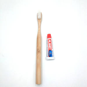 Brosse <span class=keywords><strong>à</strong></span> dents en bambou <span class=keywords><strong>à</strong></span> poignée ronde jetable avec <span class=keywords><strong>pâte</strong></span> approuvée par l'hôtel - Product Image 4