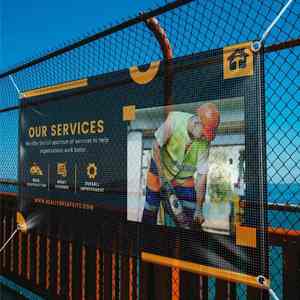 Pancarta de Malla de Poliéster Personalizada BillyPrint, 3 pies x 4 pies, Color Morado Sólido, para Eventos al Aire Libre y Negocios - Product Image 2