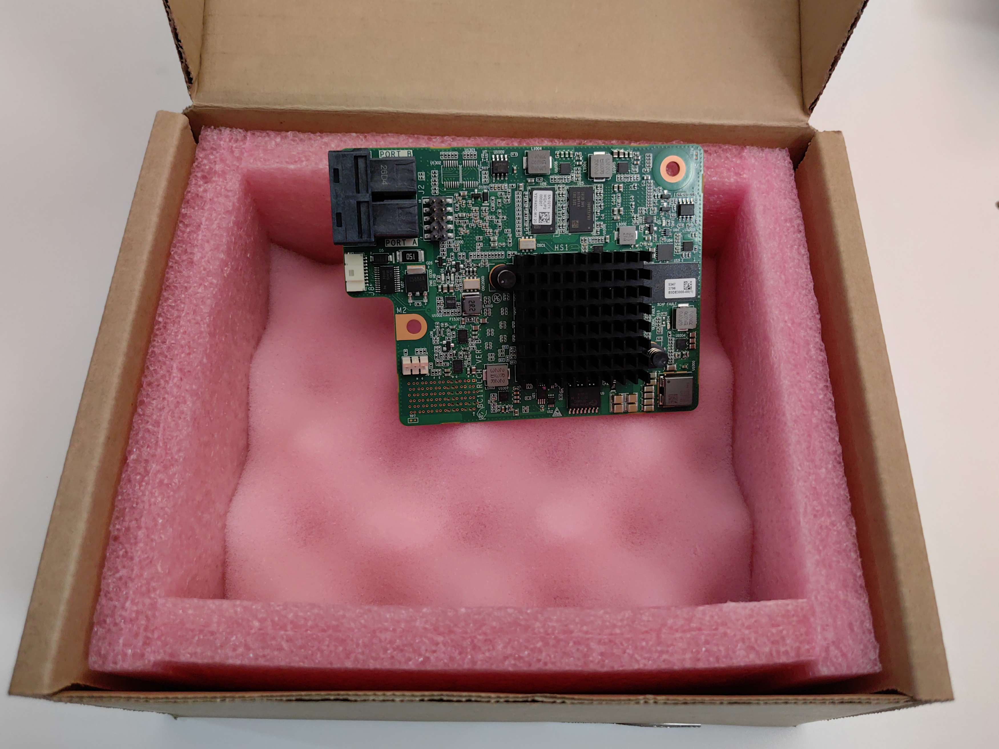 3ware 9650SE-12ML 内部12ポートSAS RAID RAID0/1/5/6/10/50対応  i8my1cf 3ware 9650SEシリーズ | Avago Technologies 3wareシリーズ