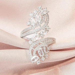 Anello Cocktail Q716 con Fiore in Argento 925, Ametista Taglio Marquise, Incastonatura a Pavé, Anelli Eleganti da Donna per Matrimonio - Product Image 5