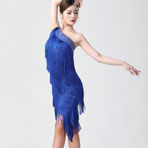 Vestido de baile latino de salsa y rumba para mujer, sexy, de un solo hombro, con flecos escalonados, pedrería y borlas, para actuaciones. - Product Image 5